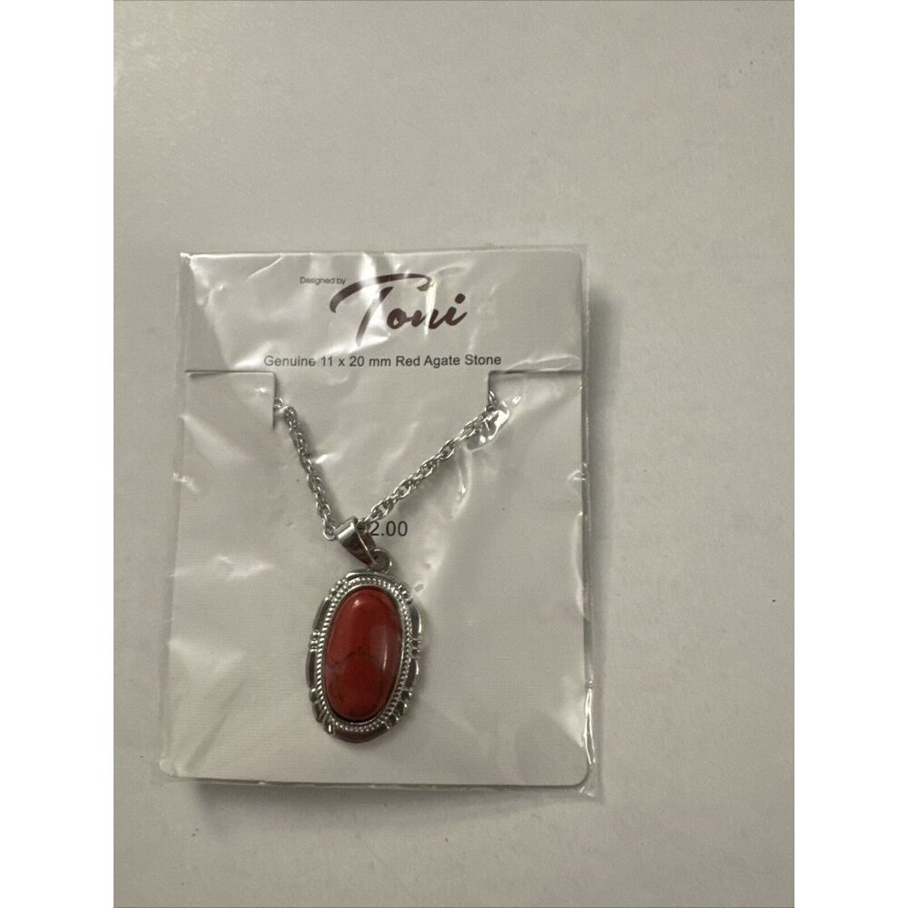 Toni Red Agate Stone Pendant Necklace New D11